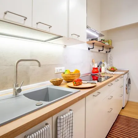 Apartment Suite Azuni 22