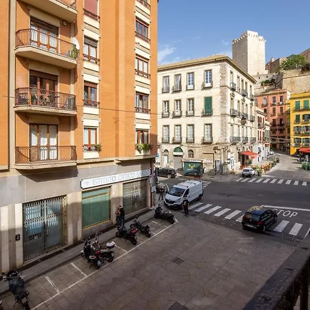 Suite Azuni 22 * Cagliari